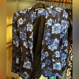 Floral blazer - fitted style